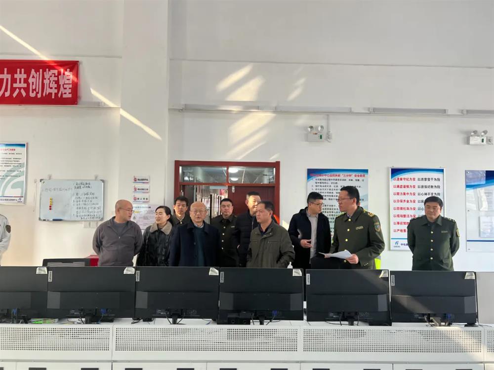 标题:中电建冀交高投乐动(中国)到新元高速开展安全生产工作督导检查<br/>说明:<br/>日期:2025/2/28<br/>来源:<br/>发表人:杨雪宁<br/>点击数:244