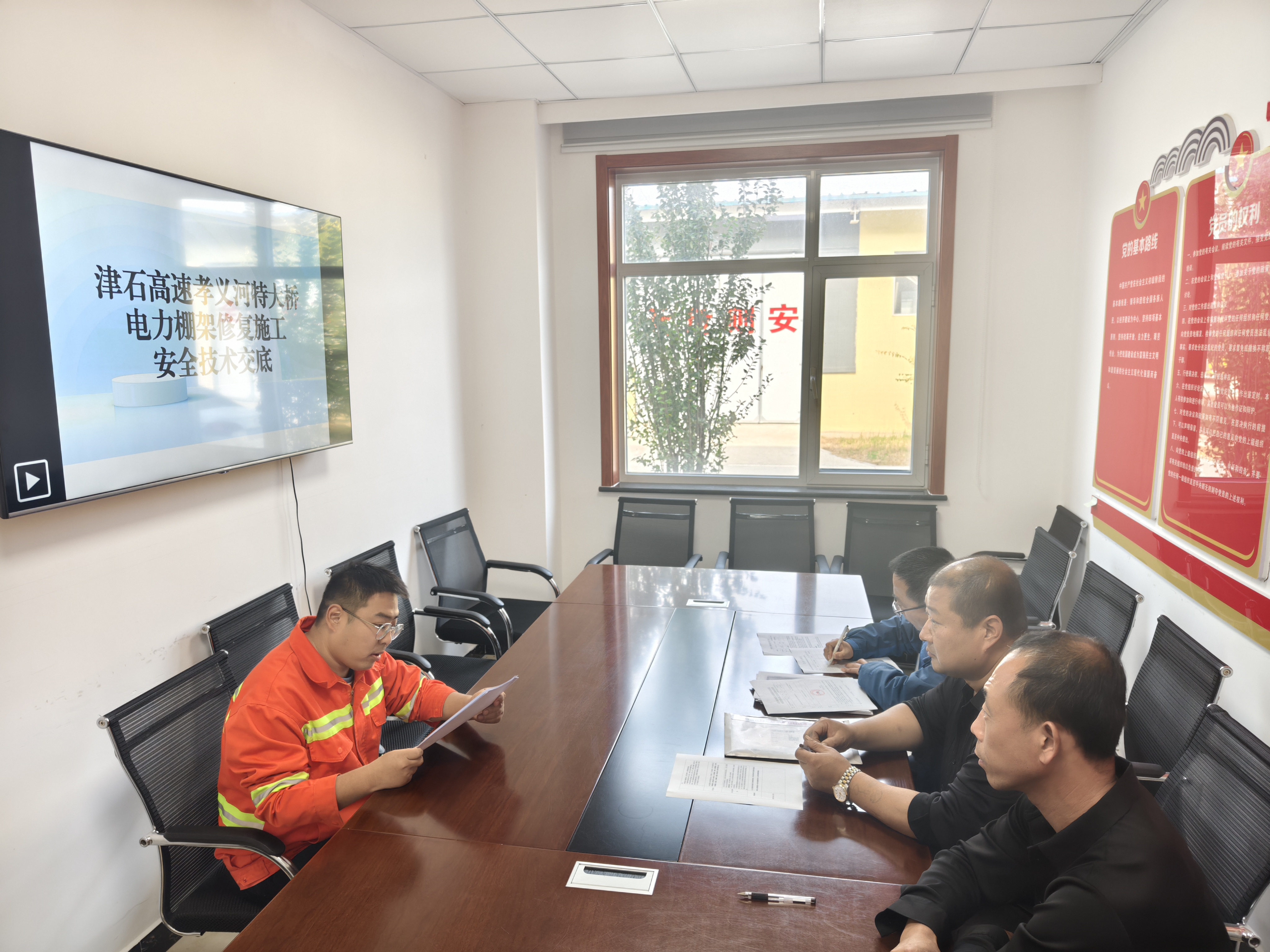 12d92d8e8d250de3494997b08fb8d4f.jpg 12d92d8e8d250de3494997b08fb8d4f.jpg