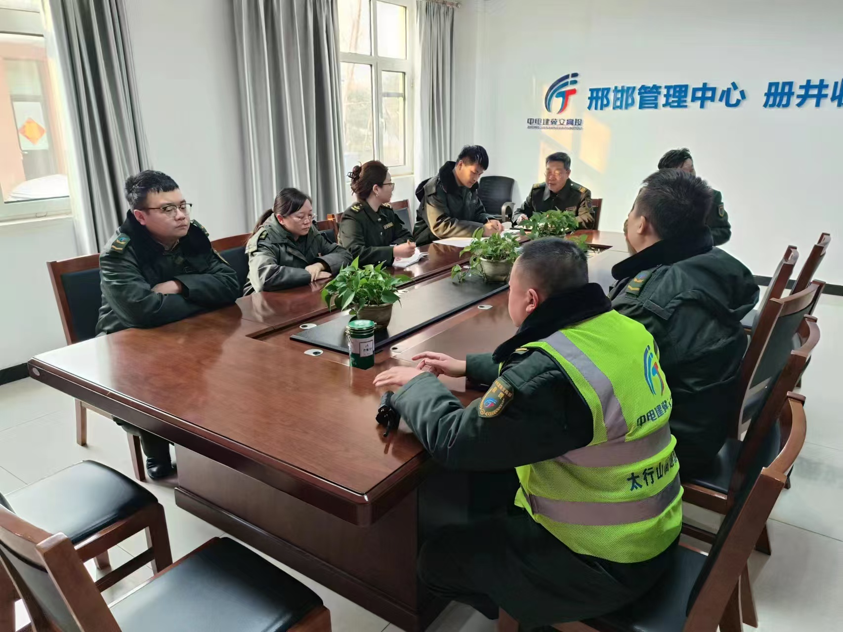 dac05d4b6f5ec222f2953cf7d7b61b3.jpg dac05d4b6f5ec222f2953cf7d7b61b3.jpg